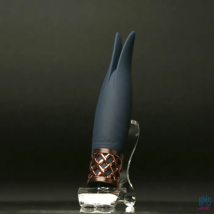 Pillow Talk Pillow Talk Secrets Playful Clitoral Vibrator Navy Vibrators